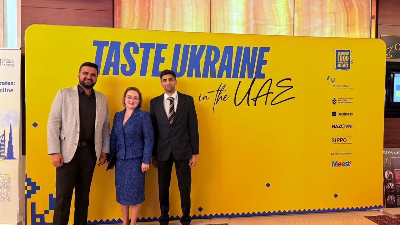 Ukraine <em>to UAE</em>